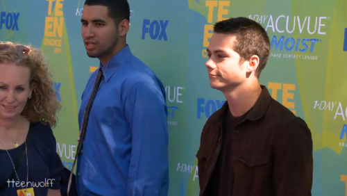 [Teen Choice Awards 2011] BLUE Carpet! Dylan