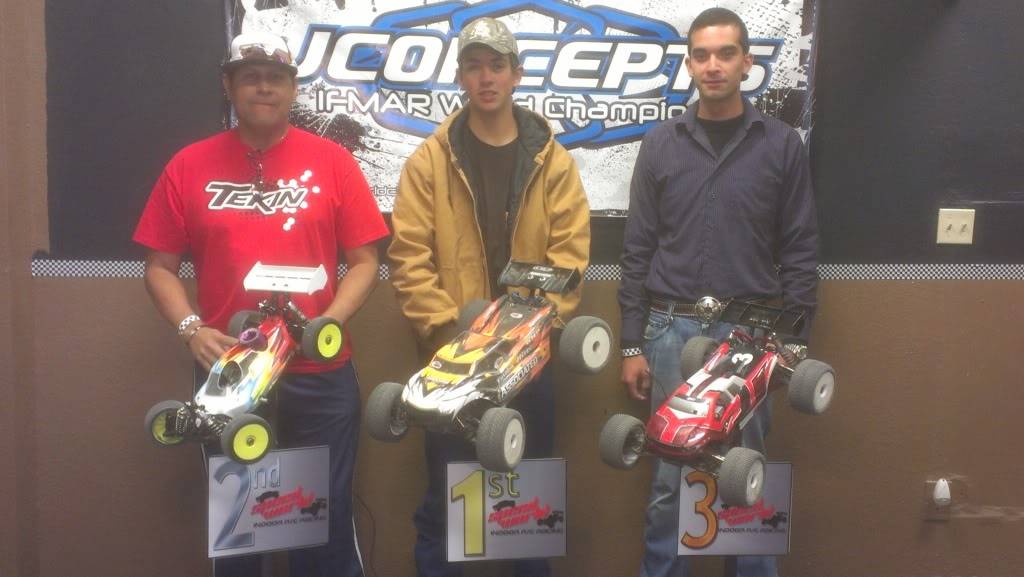 Speed World R/C Raceway RACE RESULTS RACE4-8THSCALEOPENPODIUM24NOV2012