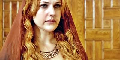 Meryem Sarah Uzerli 4454