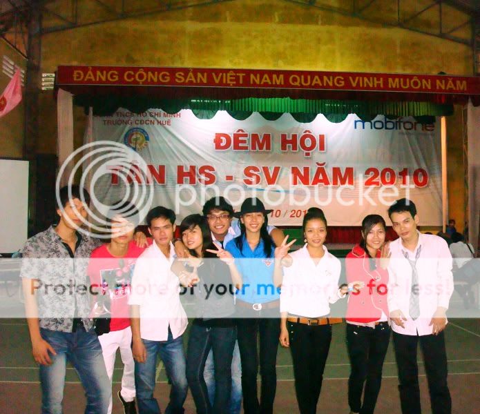 Pic bình đại ca tham gia văn nghệ nè DSC02111