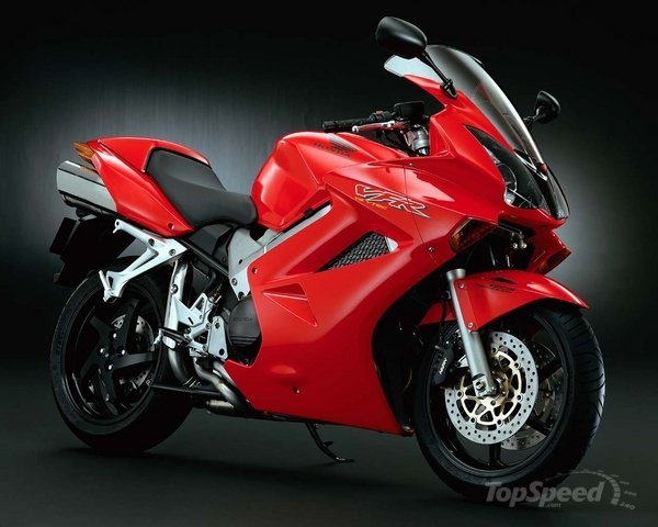 Νέο VFR800 VTEC για το 2014 - Page 3 5honda-vfr-800-fi_blue_0_zps4d4d18c8