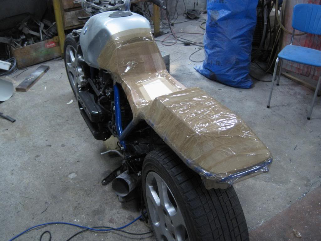 Building a BMW K100 with aluminium sidecar & single sided front suspension. IMG_3642_zps5307e4dc