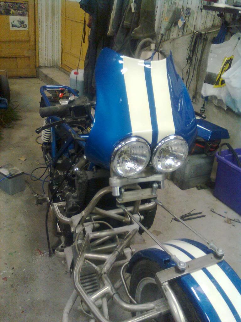 Building a BMW K100 with aluminium sidecar & single sided front suspension. Mobilbilde0915255B1255D_zps8c7fb153