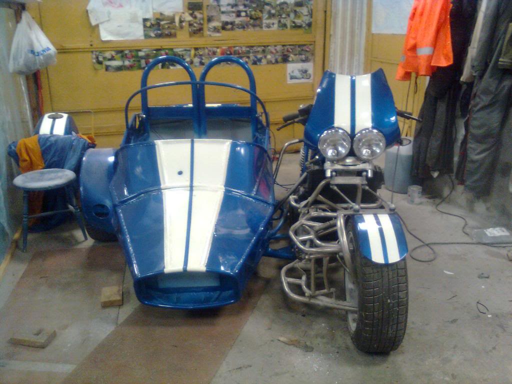 Building a BMW K100 with aluminium sidecar & single sided front suspension. Mobilbilde0938255B1255D_zps5ff15638