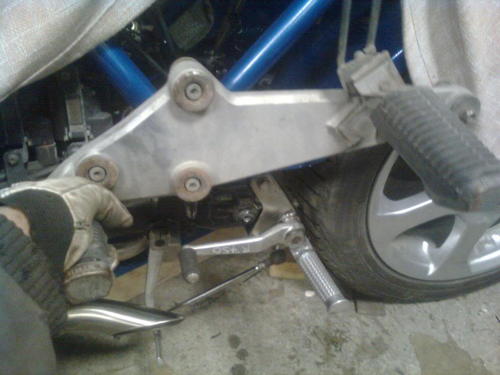 Building a BMW K100 with aluminium sidecar & single sided front suspension. Mobilbilde0984_zpscb207d14