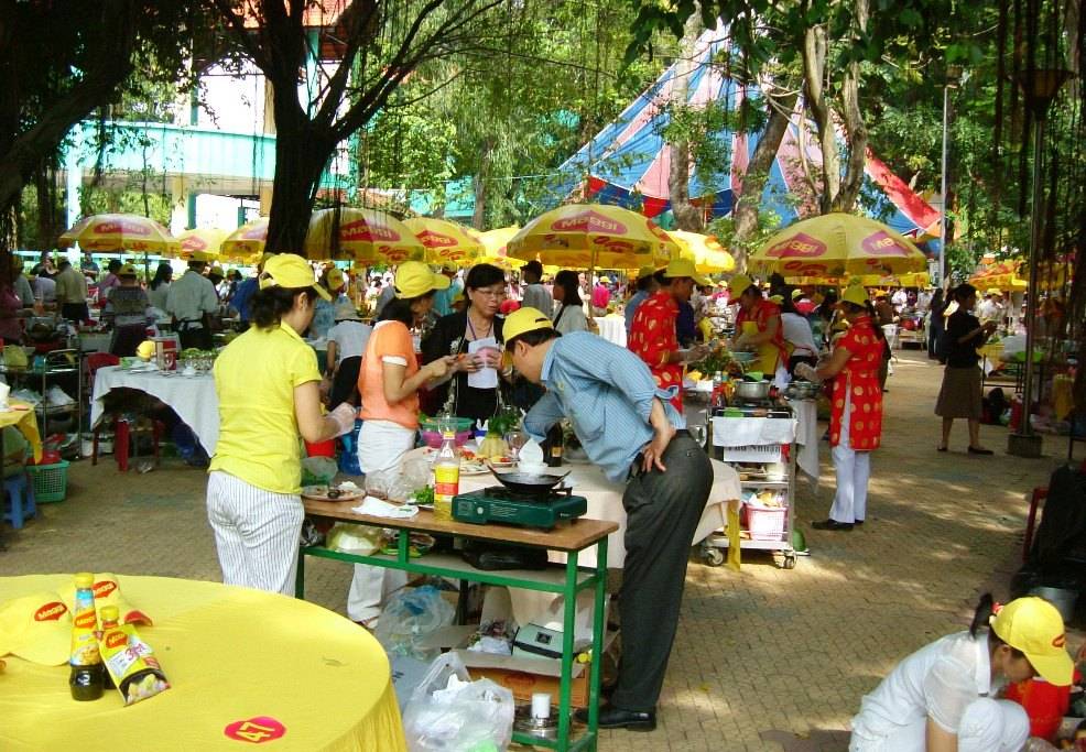 20 tháng 11 2009 NgayNhaGiao200934