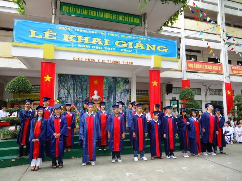 Các Tân Khoa tiêu biểu 2011-2012 Tankhoatieubieu2011201214