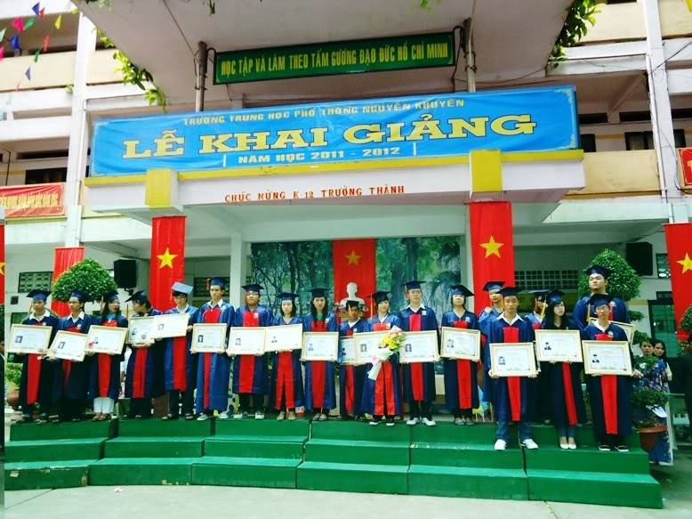 Các Tân Khoa tiêu biểu 2011-2012 Tankhoatieubieu2011201226