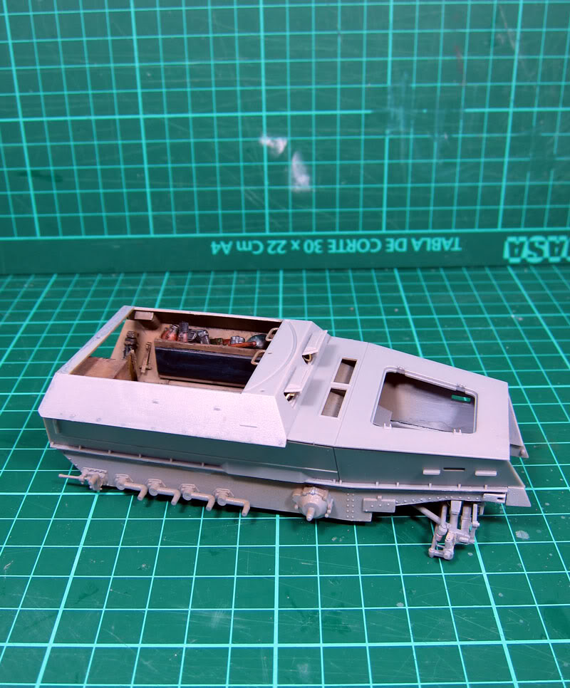 SdKfz 250/9 Neu 2cm Reconnaissance LTD 1/35 -Dragon 6106  IMG_0038