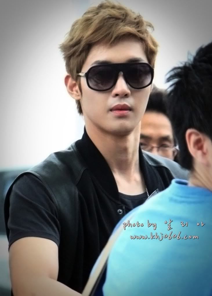 [HJL] Incheon Airport hacia Taiwan [14.08.11] (4)  Cd8b8915f4cd512c42a9ad3a