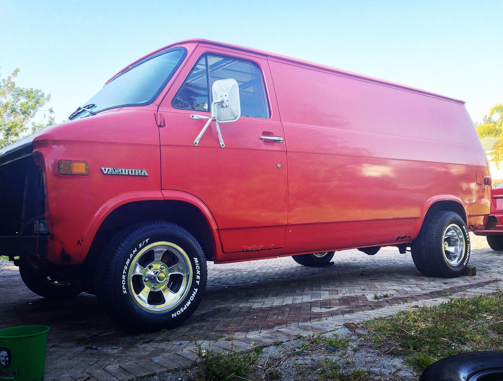 Sweet Lou 1976 GMC Vandura  Image2