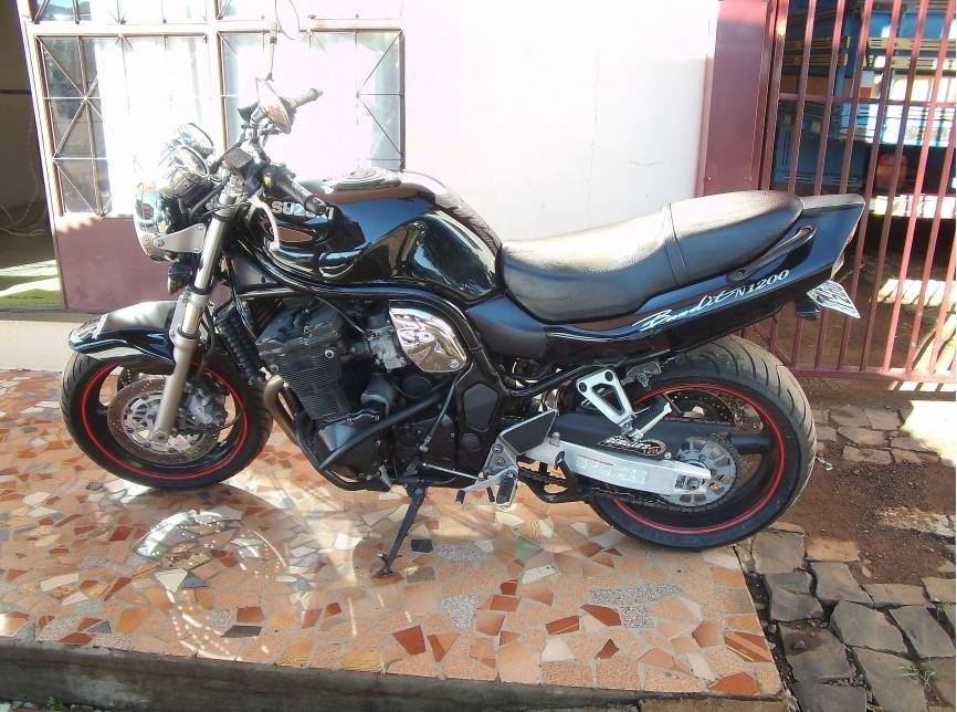 Bandit 1250S - Página 4 BanditN1200-02