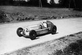 1935 European Championship Grand Prix Th_1935-FRA-02-Caracciola-03