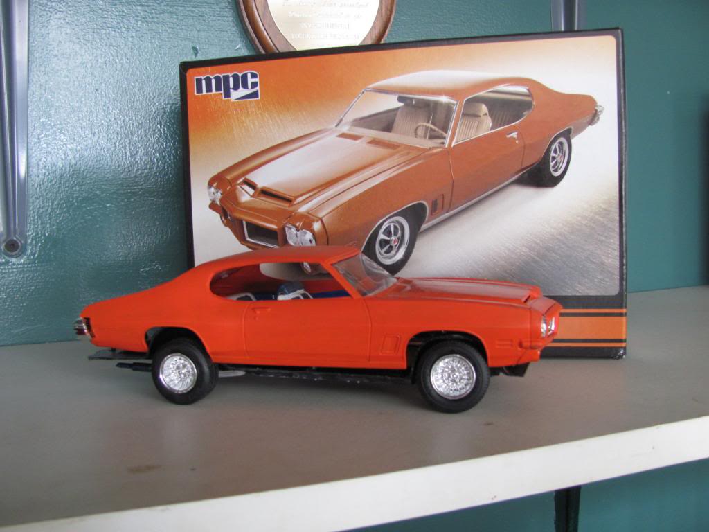 David's 1:25 Model Build - 72 Pontiac GTO (1st one) IMG_1544_zpse2c21769