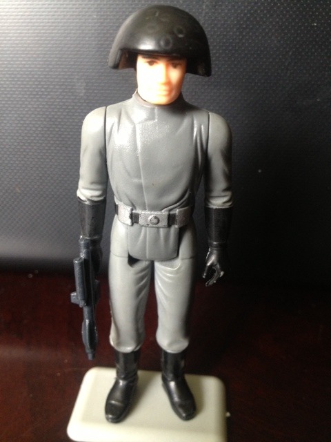 ODD death star commander with no chest emblem origins? Ds