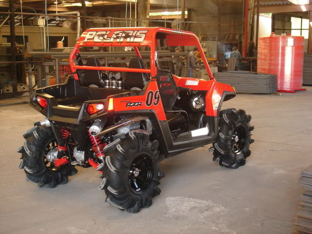 1 sick lookin RZR Rzrpics025