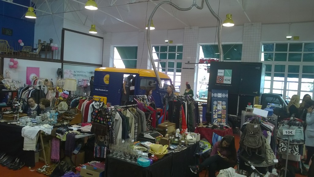 VINTAGE MARKET - LIONESA - 18 abril 2015 WP_20150418_011_zpsnap1hk87