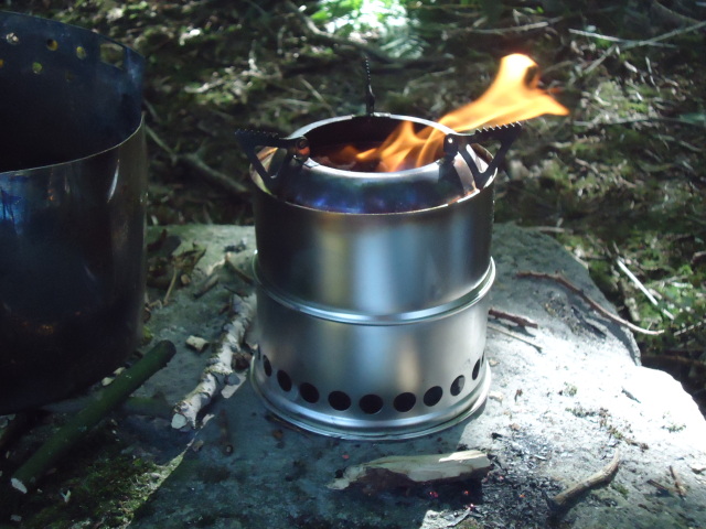 Wild Stove’s Wood gas stove MK II  DSC04315