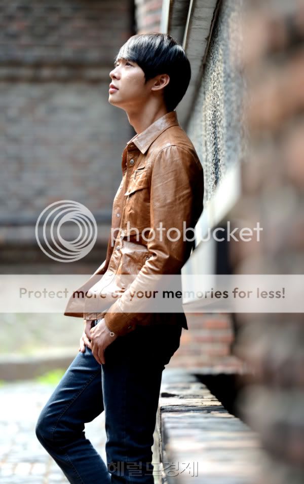 FOTOS "Yoochun para la prensa" (04/06/2012) 592207696