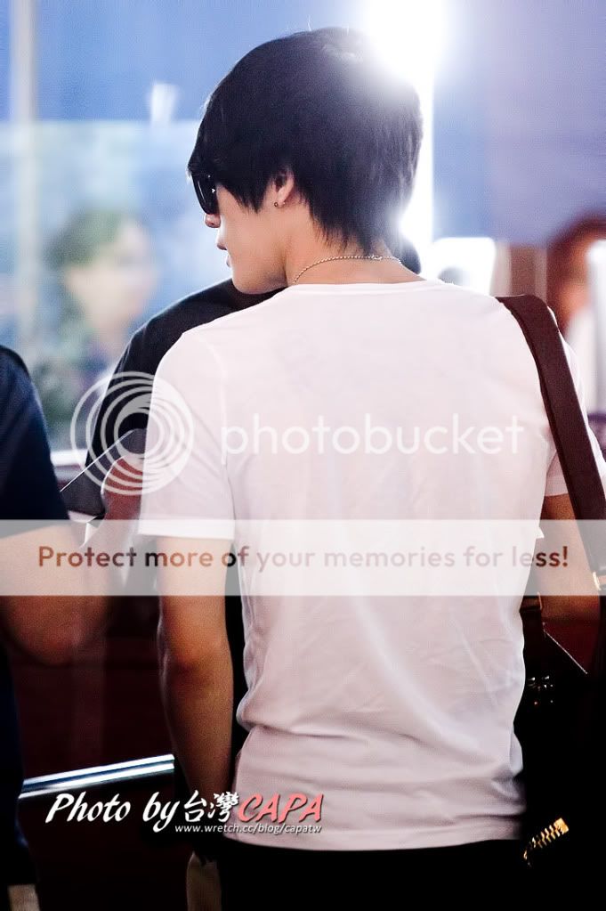 FOTOS "Aeropuerto Taoyuan" en Taiwan - Jaejoong (24/05/2012)  I