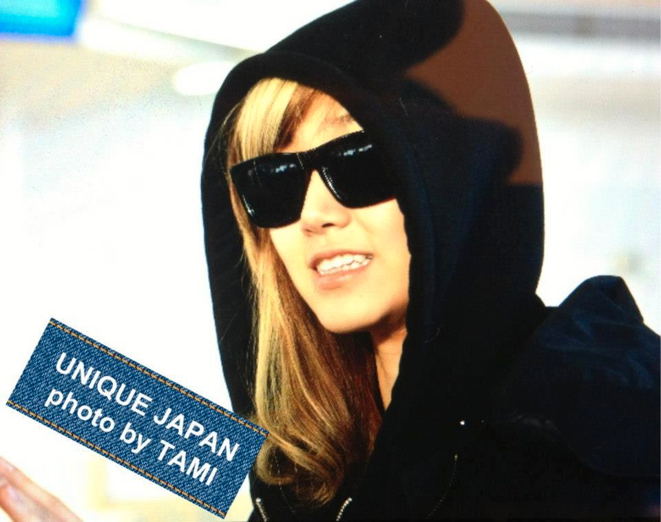 [Pics+Fantaken][08-10.02.2013] D-Unit @ Chitose Airport  157_zps3487f8af