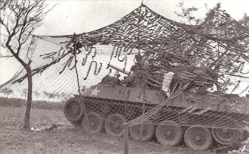 m8 greyhound+m18hellcat M18netting44_zps147aa6b6