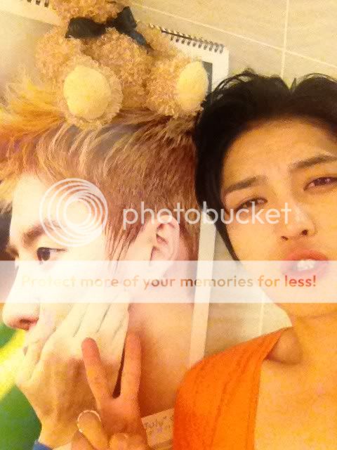 FOTOS "Actualización en el Twitter de Jaejoong" (02/07/2012) 05-4