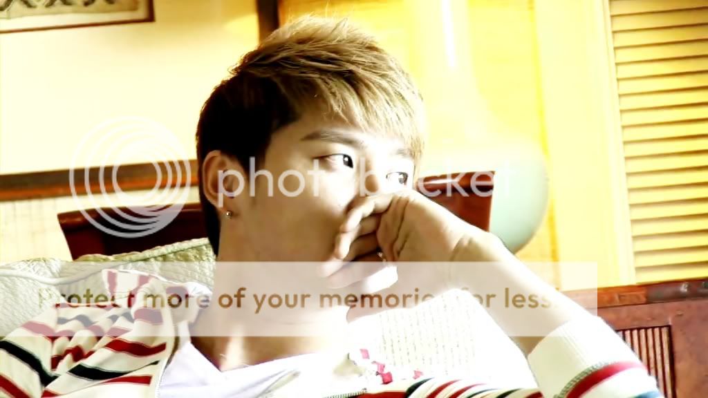 FOTOS "Mahalo Photobook" Preview - JYJ (01/07/2012) parte 2 120701-JYJ-Mahalo-Making-1-yIWBL12