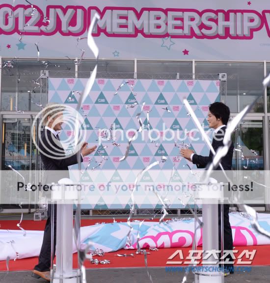 FOTOS "JYJ Membership Week" - JaeSu en Conferencia de Prensa (28/06/2012) parte 3 2012062801002299000172021