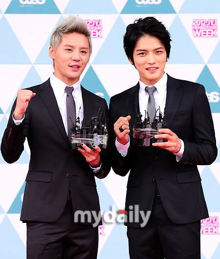 FOTOS "JYJ Membership Week" - JaeSu en Conferencia de Prensa (28/06/2012) parte 3 201206281525311117_1