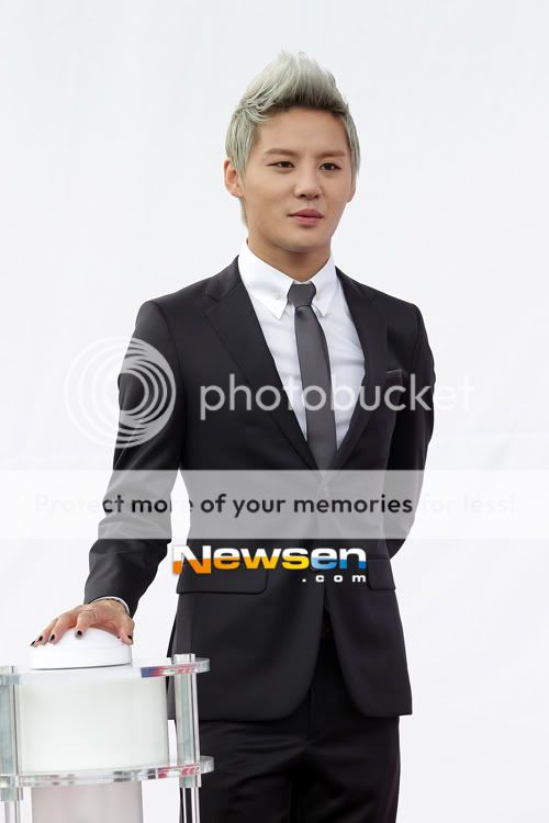 FOTOS "JYJ Membership Week" - JaeSu en Conferencia de Prensa (28/06/2012) parte 3 201206281552452810_1