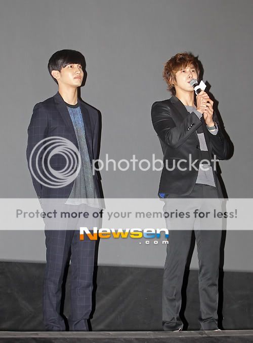 TVXQ asiste a la proyección de la pelucila `I AM´ (28/06/2012) 2012062822294129101