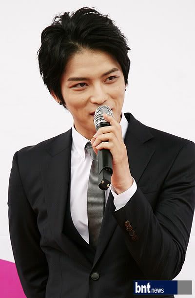 FOTOS "JYJ Membership Week" - JaeSu en Conferencia de Prensa (28/06/2012) 49aa2a0848bdeb9e11dc192af8d90c29