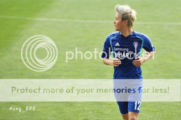 FOTOS "FC Men" - Junsu (27/06/2012) parte 2 606474664