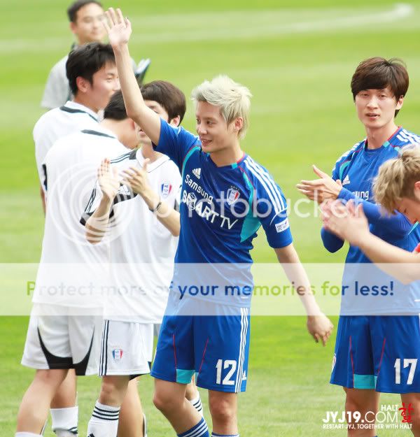 FOTOS "FC Men" - Junsu (27/06/2012) parte 2 606823329