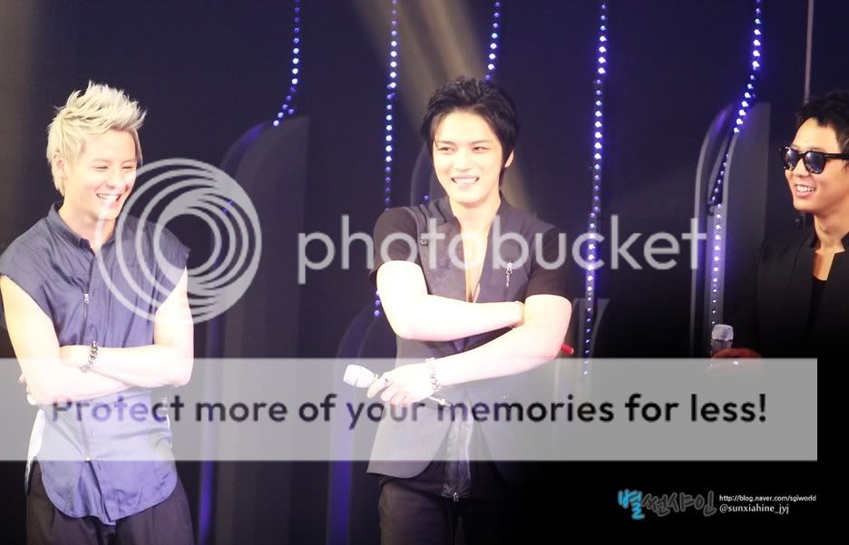 FOTOS "JYJ Membership Week" - Fanmeeting con Fans coreanas (01/07/2012) parte 2 IMG_4214