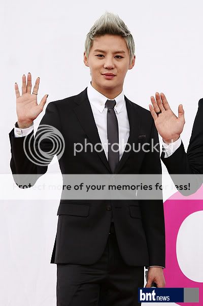 FOTOS "JYJ Membership Week" - JaeSu en Conferencia de Prensa (28/06/2012) parte 3 E5a8920f51a3429c0fed5cffe792912d