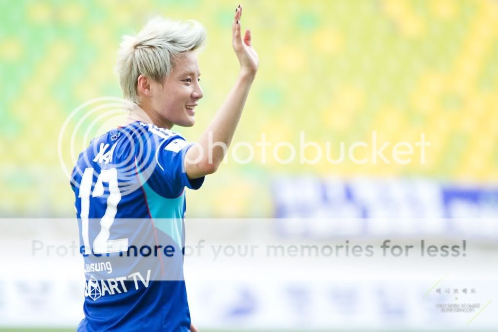 FOTOS "FC Men" - Junsu (27/06/2012) Jsfc062723