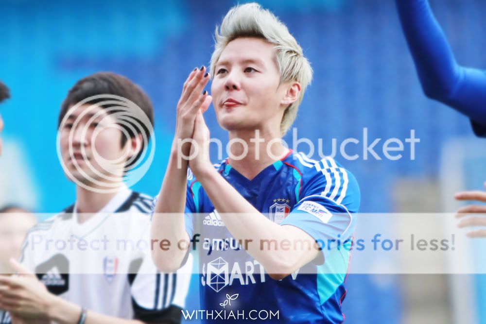 FOTOS "FC Men" - Junsu (27/06/2012) Jsfc06273