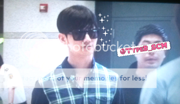 FOTOS "Aeropuerto Incheon" - TVXQ (24/06/2012) T1-1