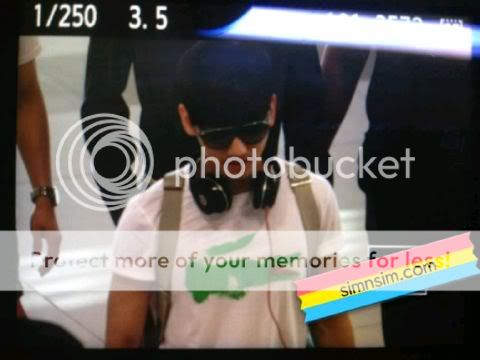 FOTOS "Aeropuerto Gimpo" - TVXQ (29/06/2012) X5jh