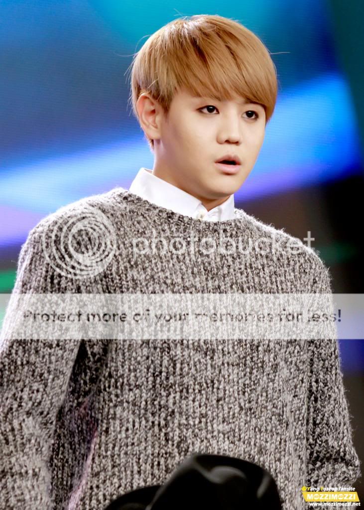 [PICS][03.12.12] Yoseob @ 2012 Korea K-League Awards 121203EC9A94EC84AD10