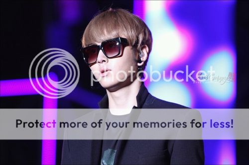 [PICS] [23.09.12]  Junhyung @ Gyeongju Hallyu Dream Concert Tumblr_mawkg4lIRz1r7btgoo1_500