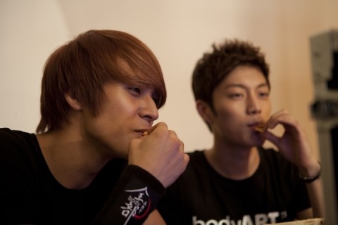 [PICS] [27.09.12] Doojoon @ BodyArt Tumblr_mb0a4ezAQw1qzjehuo2_500