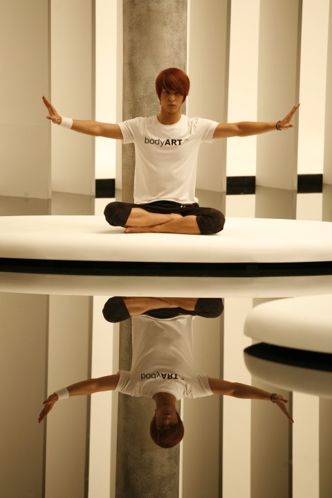 [PICS] [27.09.12] Dongwoon @ BodyArt Tumblr_mb0ajcKHDV1qzjehuo1_500