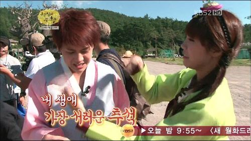 [CAPS] [01.10.12] Yoseob @ Idol Crown Prince Tumblr_mb7ke8gwQc1qc4drwo1_500