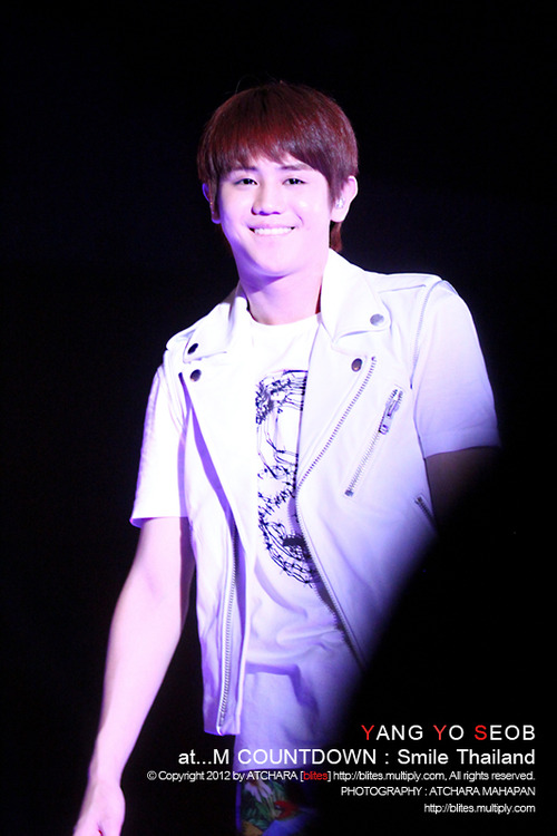 [PICS] [04.10.12] Yoseob @ Mnet Thailand Tumblr_mbgkwl4hRE1qzjehuo1_500