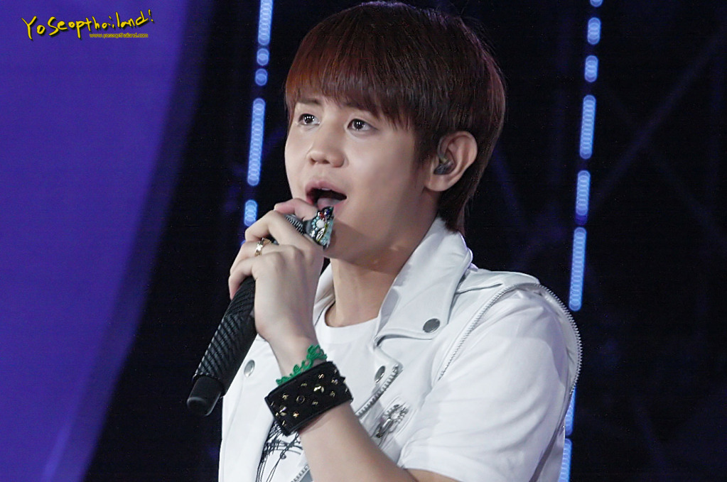 [PICS] [04.10.12] Yoseob @ Mnet Thailand Tumblr_mbgm3gl6qs1r8h1ifo1_1280