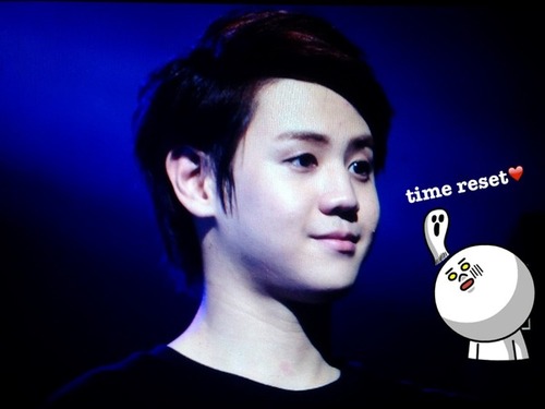 [TỔNG HỢP] [PICS] Yoseob @ ZEPP TOUR Tumblr_mbxsnw2OGB1qzjehuo2_500