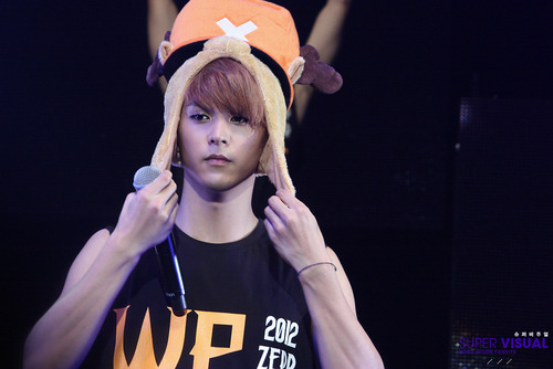 [PICS] [12.10.12] Dongwoon @ ZEPP TOUR Tumblr_mc1czxewRl1qzjehuo1_500